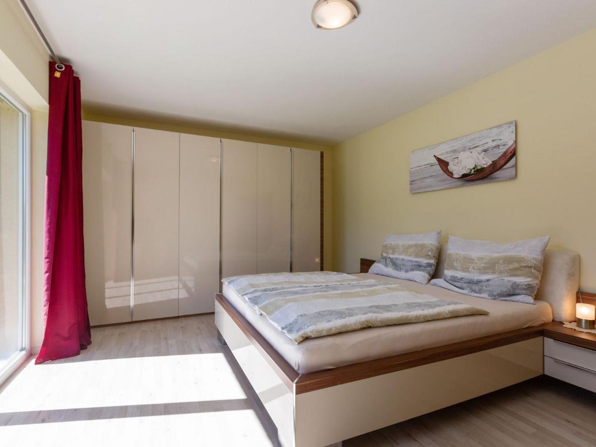 Bright Flat Close To The Ski Area Piesendorf Luaran gambar